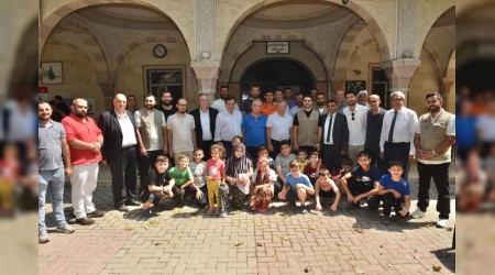 Davutolu'ndan Bursa'da orman yangn ars:  Milli seferberlik ilan edilmeli
