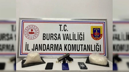 Jandarmadan otobanda uyuturucu operasyonu