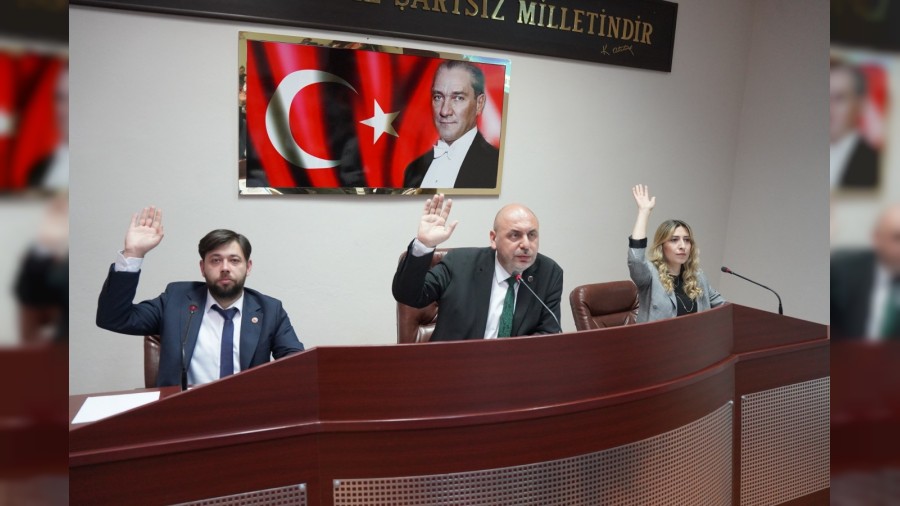 Bekir Ayd�n gizliyor, muhalefet susuyor!