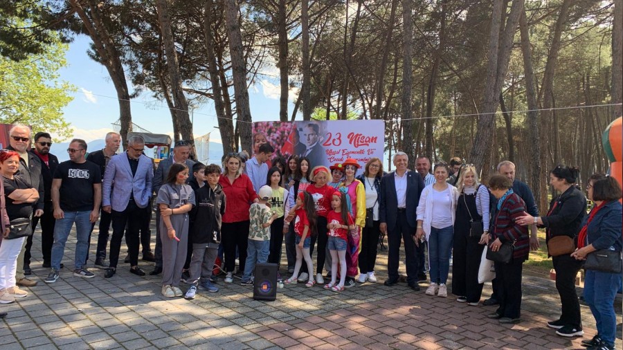 CHP Orhangazi’den 23 Nisan’a özel