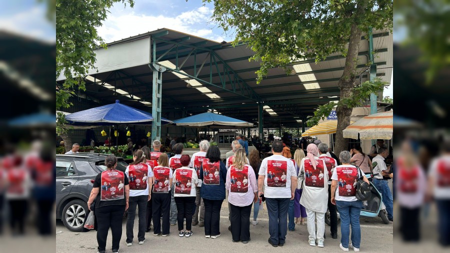 CHP Orhangaziden Sert Tepki: Miting Afiini Srtmza Yazdk, Halkn Arasndayz!...