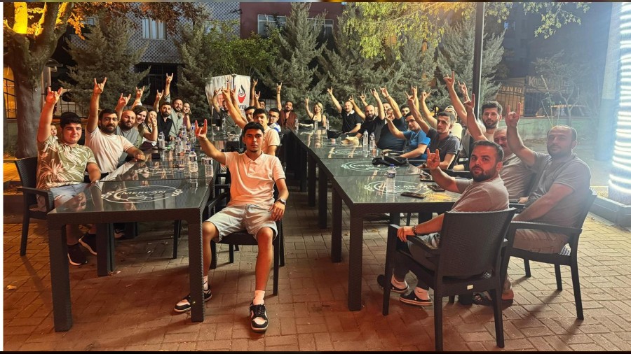 Zafer Partisi le Bakan Yceden davet var