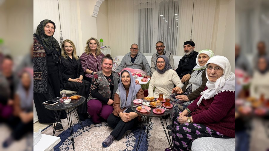 CHP ORHANGAZݒDEN RAMAZAN BOYUNCA SAHADA YO�UN TEMPO