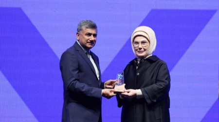 Emine Erdoan'a "En yi Kadn Lider dl"
