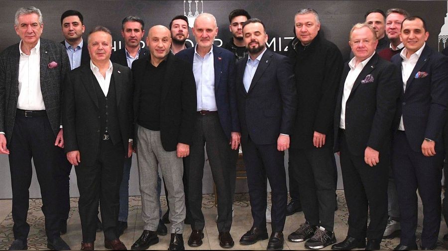 Türkiye lojistikte kan kaybediyor