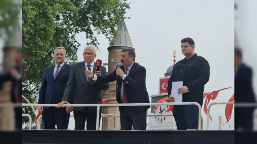 Trkolu: znikteki Szde Konsil Emperyal Bir Kalkmadr